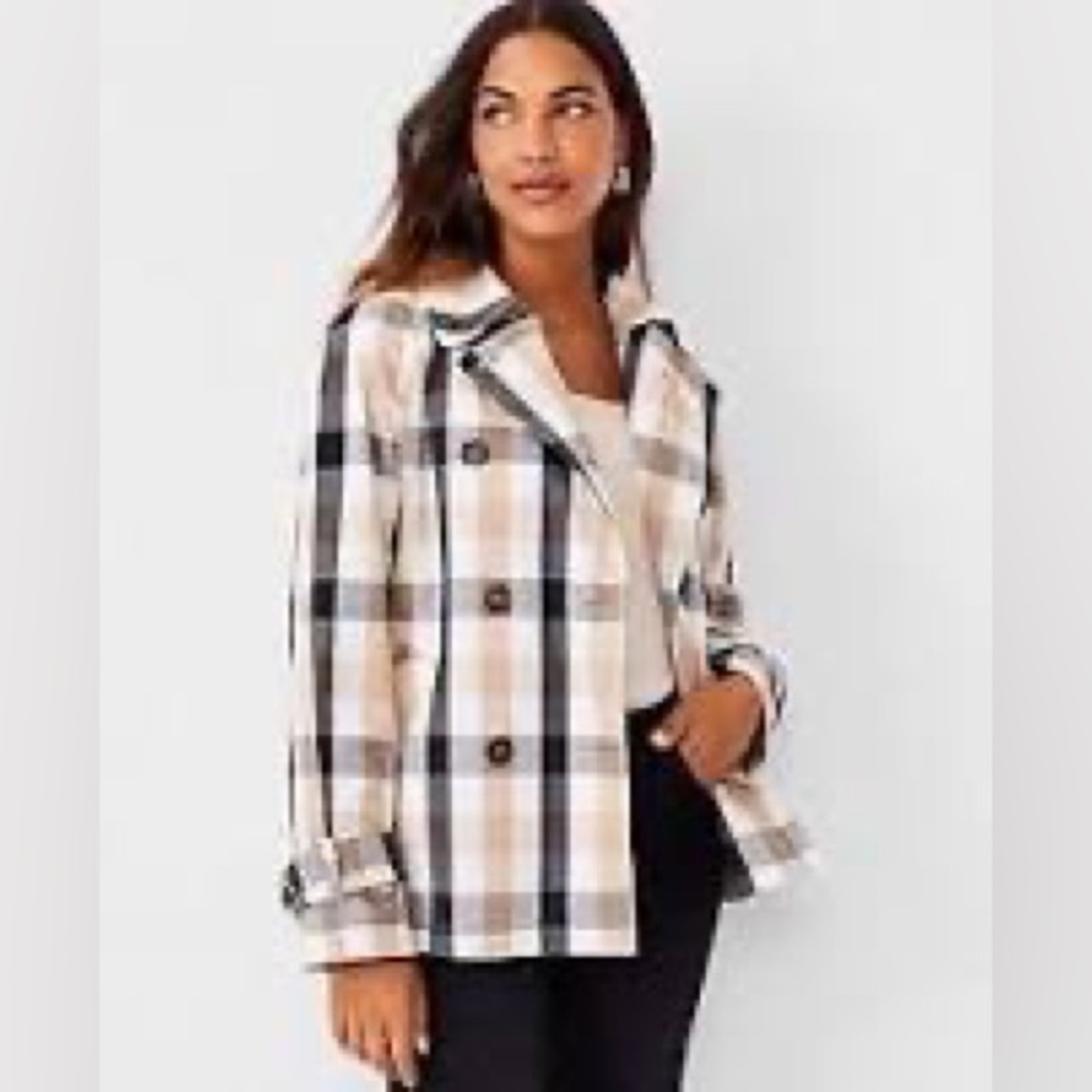 NWOT Ann Taylor short plaid trench coat